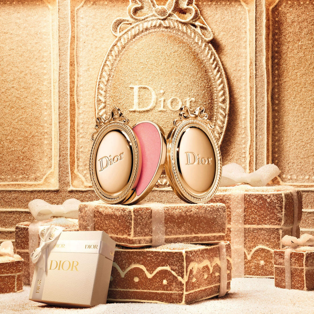 Dior Médaillon Holiday Gift 2026 Edition, imagen 7
