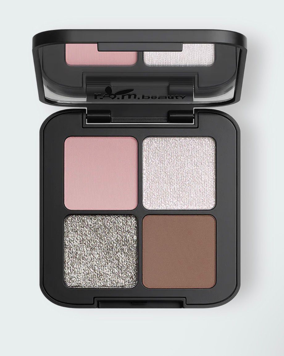 PRE-ORDEN Dangerous Woman Sweet Dreams Eyeshadow Quad REM BEAUTY