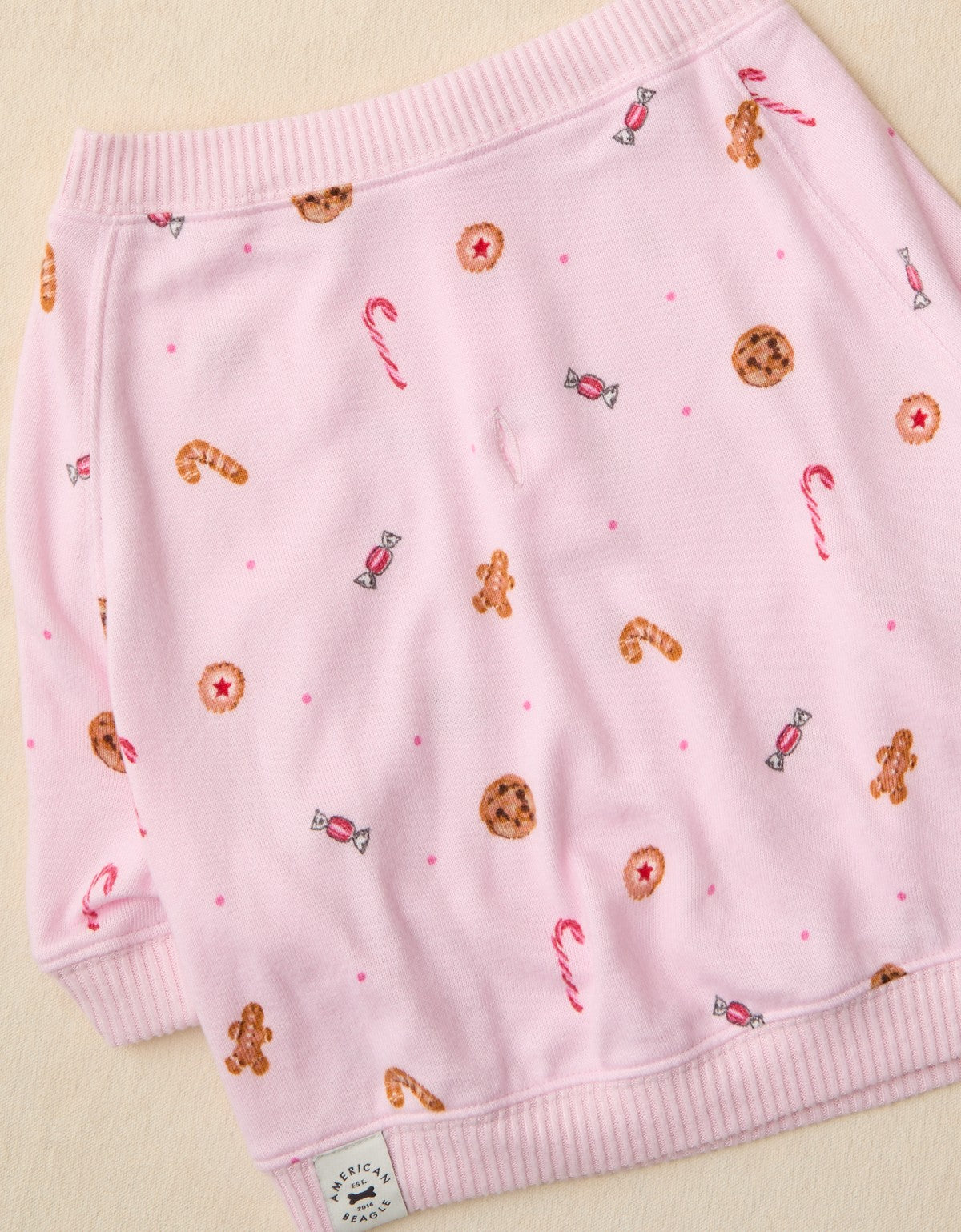 ABO Baked Goods Plush Dog Pajama, vista trasera