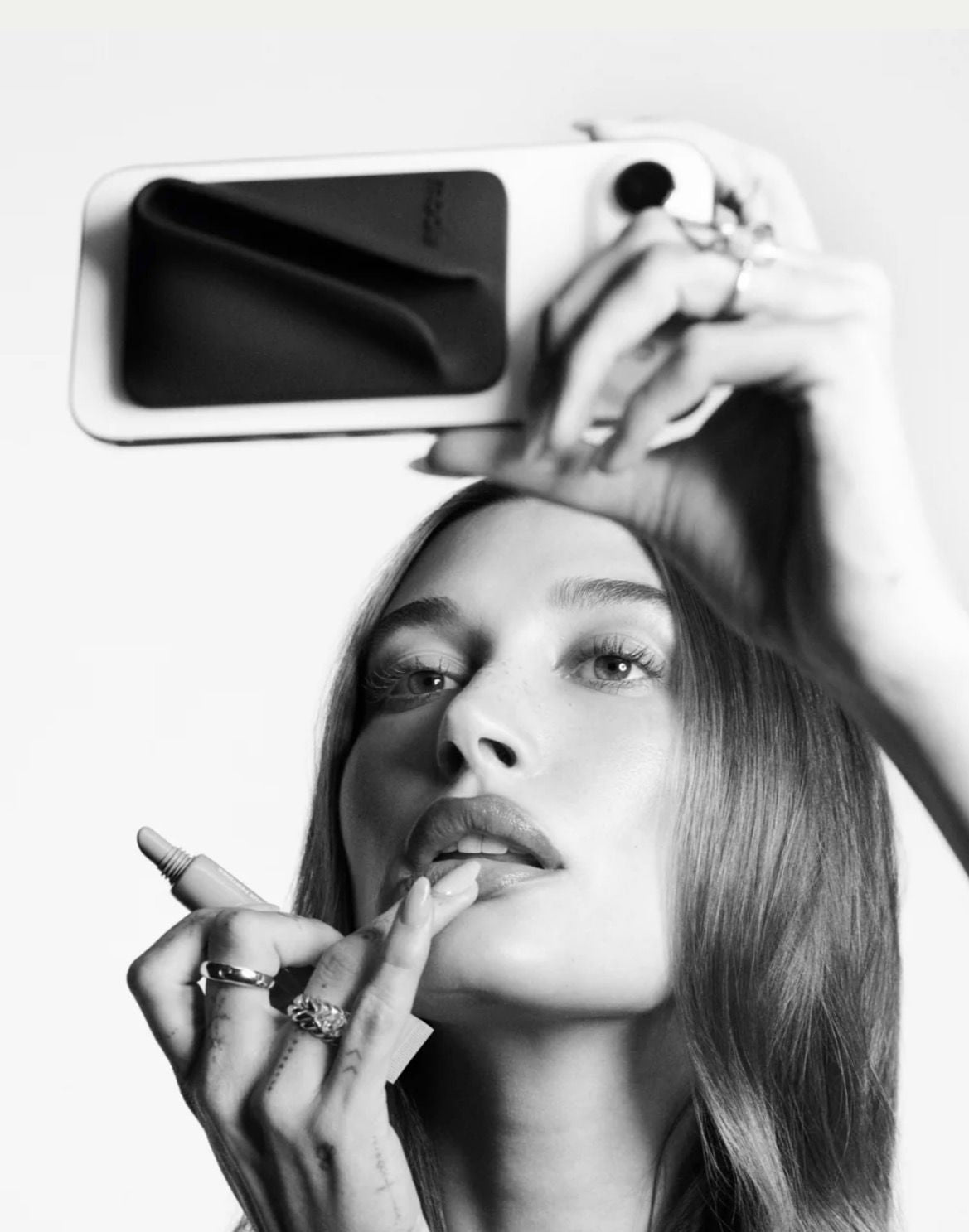 Rhode - snap-on lip case -PRE-ORDEN