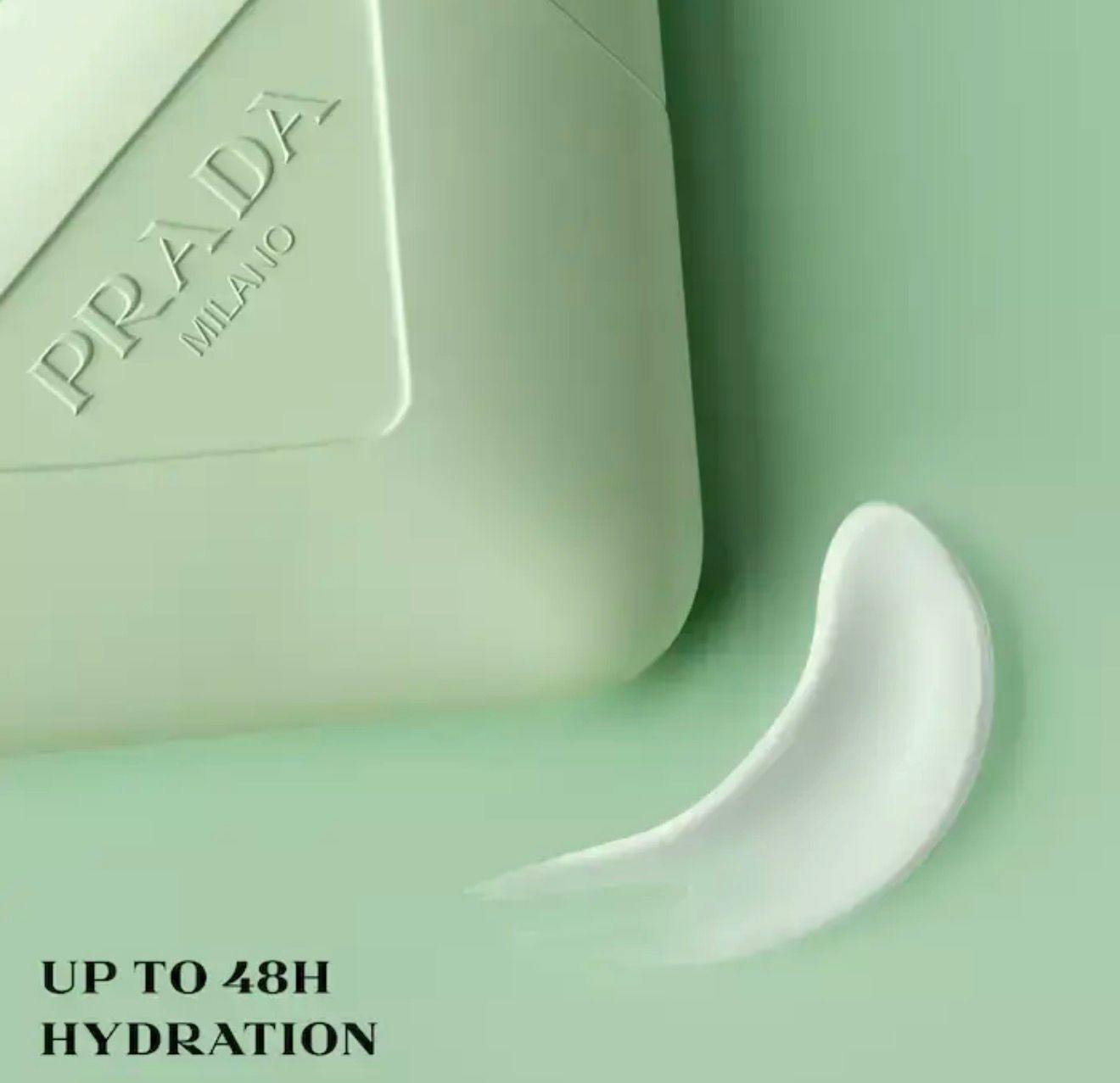 Prada  Hydrating Hand Cream with Niacinamide & Biotin