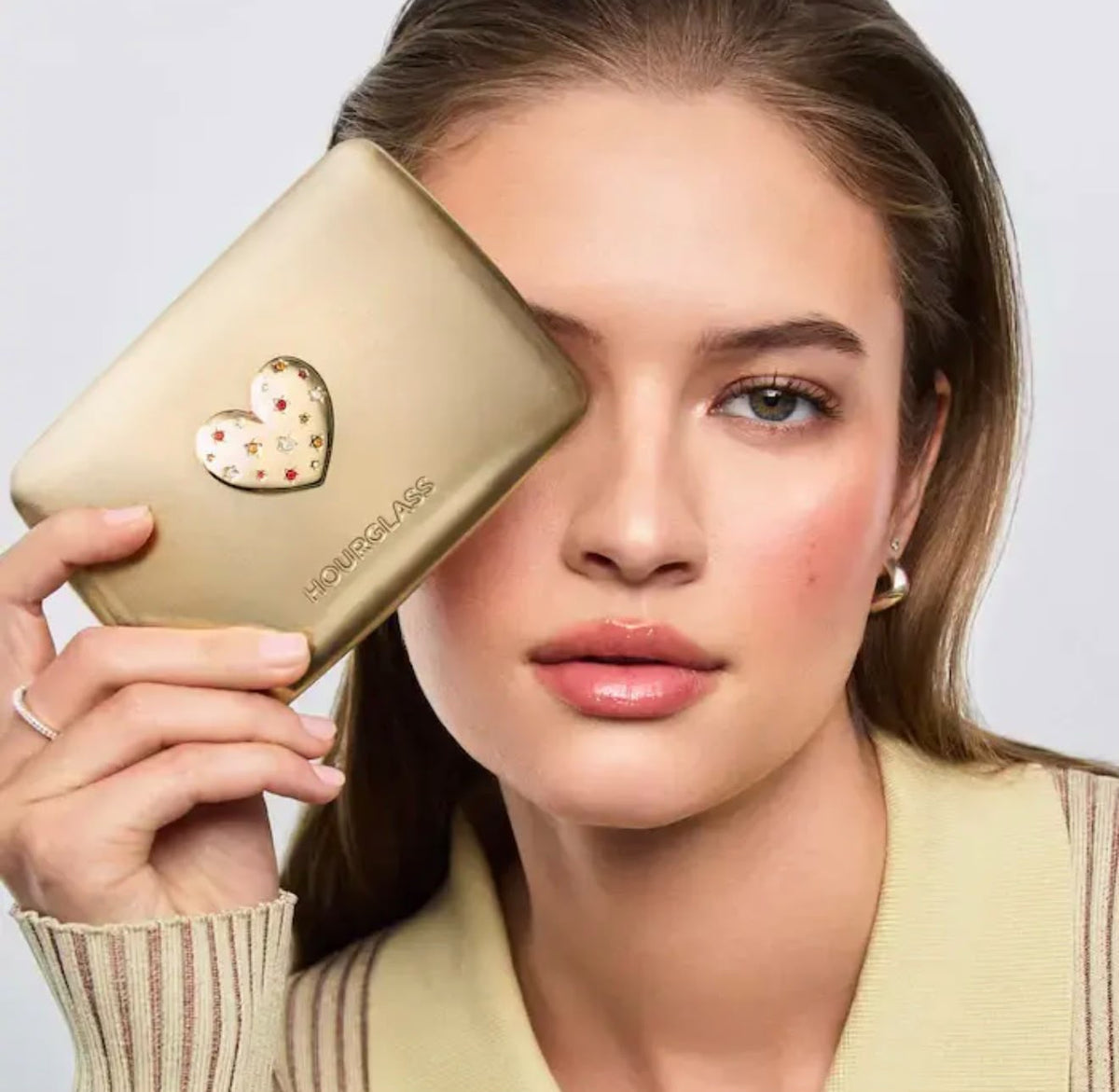 PREORDEN Hourglass Ambient Lighting Edit Unlocked Palette 2026