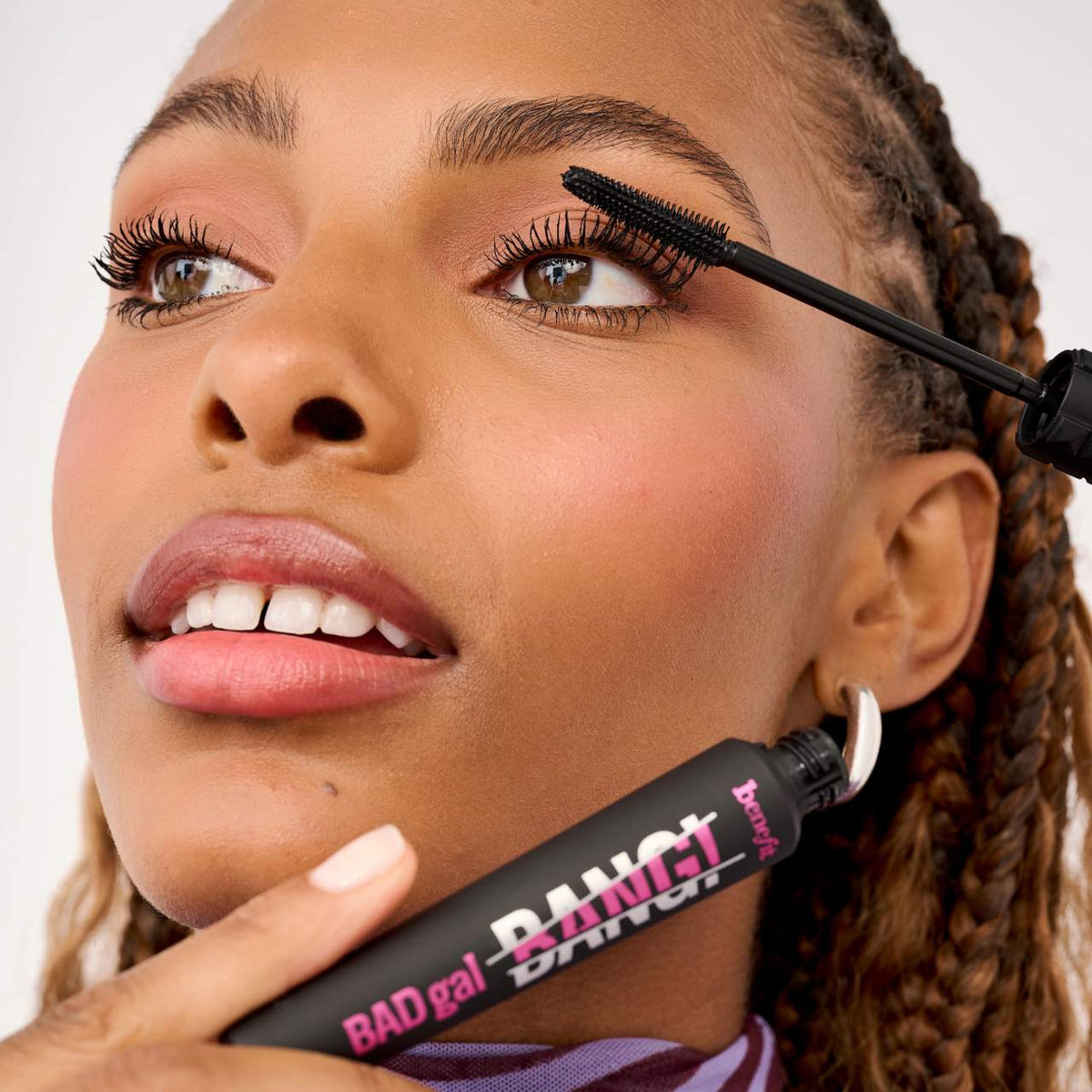 Benefit BADgal BANG! Mascara Intense Pitch Black – foto 6